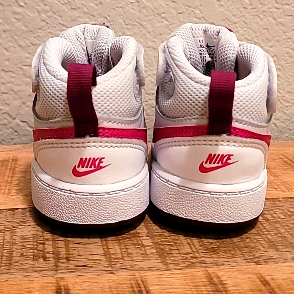 👟👟 - Picture 4 of 10